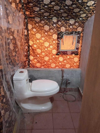 Bathroom 5, Janardan Tea Resort - Campsite, The Nilgiris