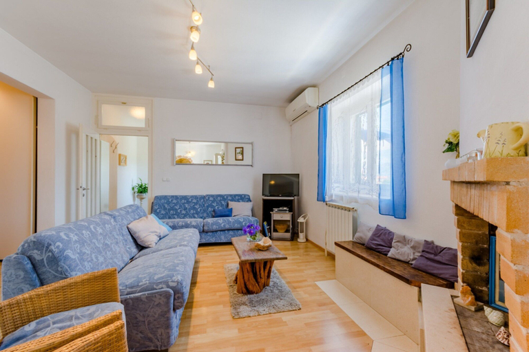 Primary image, Apartment Blue Oasis - Three Bedroom Apartment, Postira