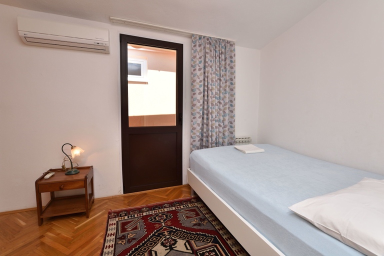 Bedroom 3, Apartment Frieske, Primošten