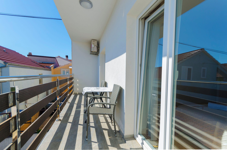 Terrace/patio 4, Apartments Baldo, Vodice