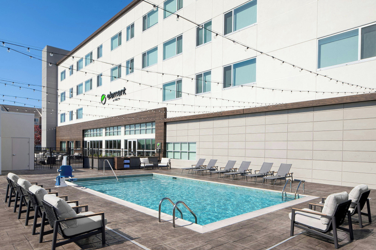 Sport & Beauty 5, Element by Marriott Opelika Auburn, Lee