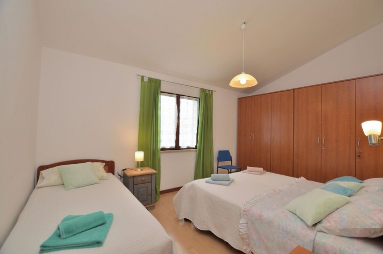 Bedroom 3, House Marlu, Marčana