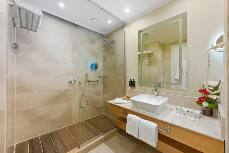 Bathroom 5, Cleopatra Luxury Resort Sharm – Adults Only 16 plus, Sharm el-Sheikh