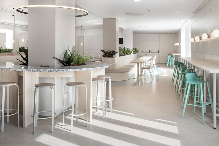 Food & Drinks 5, B&B Hotel Elche, Alicante