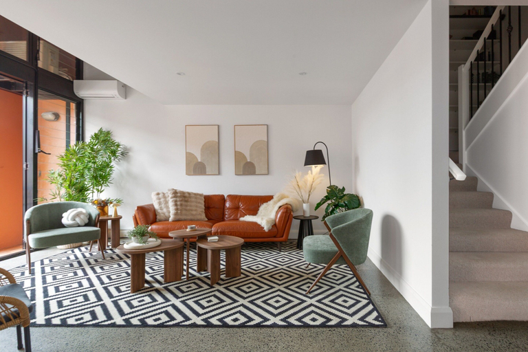 Living room 3, Bright Surry Hills Flat With Great Balcony & Views, Sydney