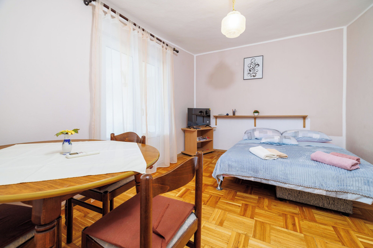 Bedroom 3, Apartment Ivan, Karlobag