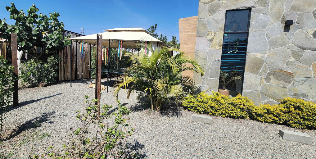 Room 3, w Quiet 2BR Country Villa w Private Pool Games, Ica