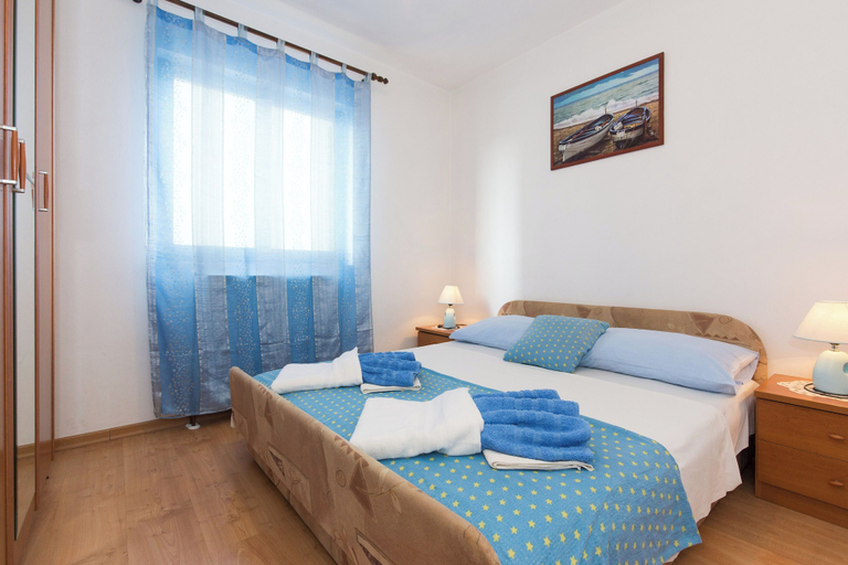 Bedroom 3, Apartments Diana, Punat