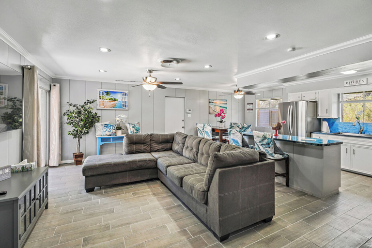 Living room 3, Coastal Comfort Retreat Near Beach, Nueces