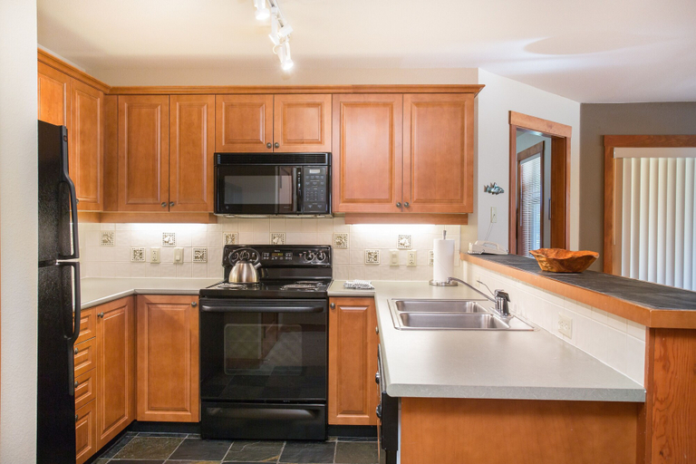 Private kitchen 2, 1202 - Two Bedroom Standard Eagle Springs West 2 Condo, Salt Lake