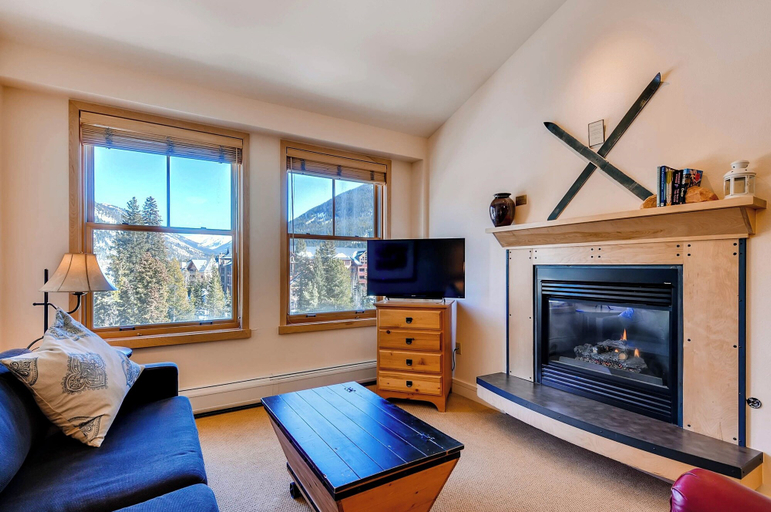 Living area 1, Silver Mill - Keystone Resort, Summit