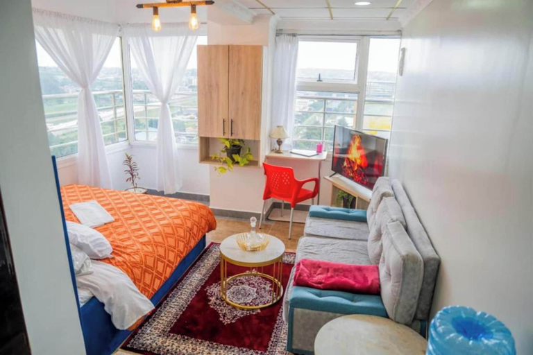 Room 5, Villaroma Furnished Penthouse Suites, Kesses