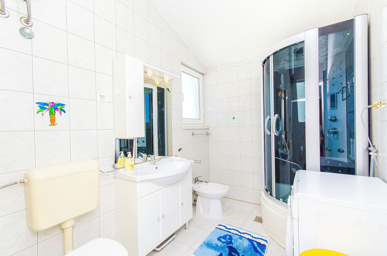 Bathroom 3, Apartments Kazimir, Šolta