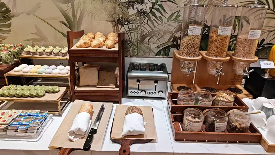 Food & Drinks 5, Atour Hotel Shenzhen Futian Xiangmi Lake, Shenzhen