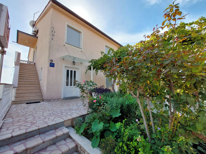 Exterior & Views 2, Apartments and Room Ivanka Petar, Krk