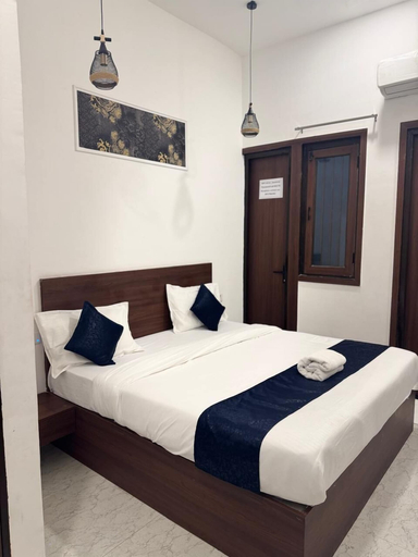 Room 5, Jasmin A Luxury Stay, Agra