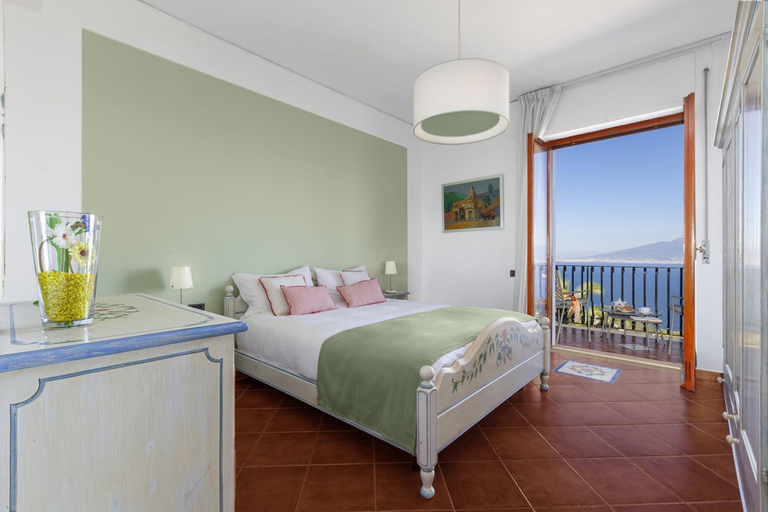 Bedroom 5, Villa Bianca in Sorrento, Napoli