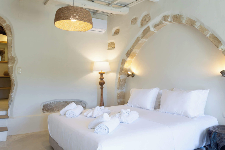 Room 4, Aerida Guesthouse Of Stone - Maria Cozy Suite, Crete