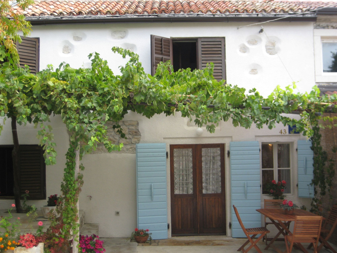 Exterior & Views, House Elena, Pazin