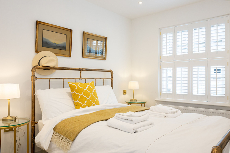 Room 4, Charming 3B Cottage In Bollington, Cheshire East