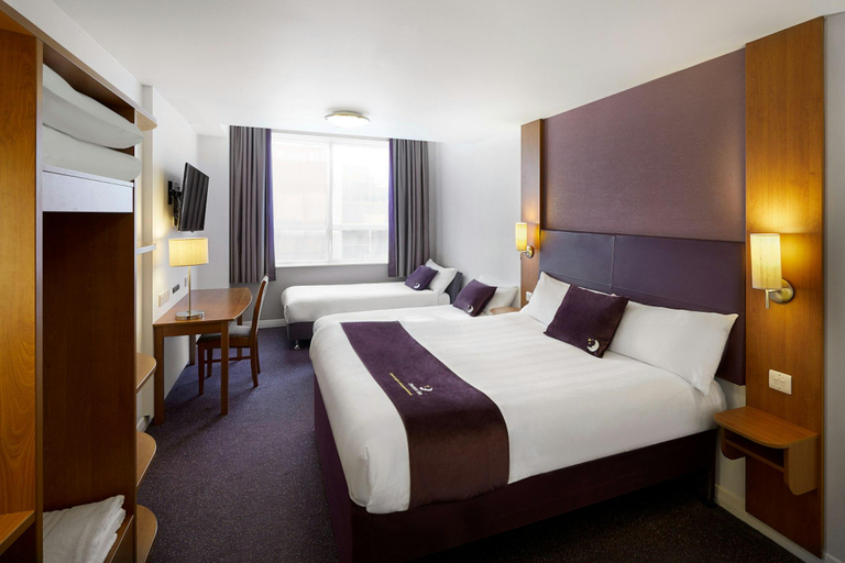 Bedroom 5, Premier Inn Dover East, Kent