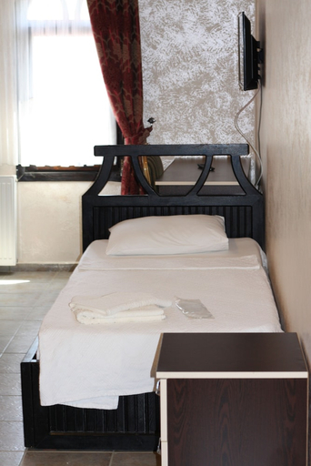 Bedroom 2, Antik Manastir Butik Otel, Edremit