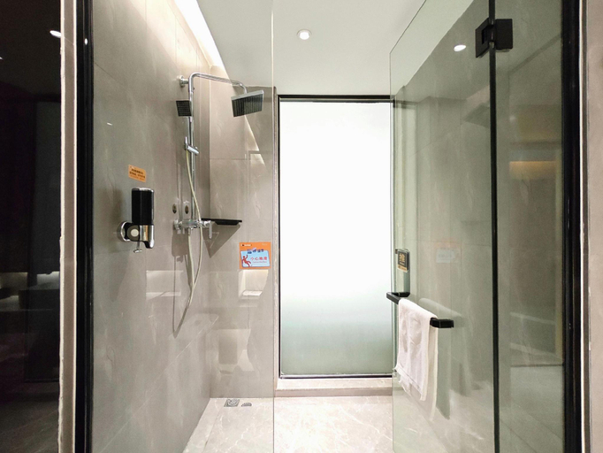 Bathroom 4, IU Hotels·Nanning Zoo Metro Station RT-Mart, Nanning