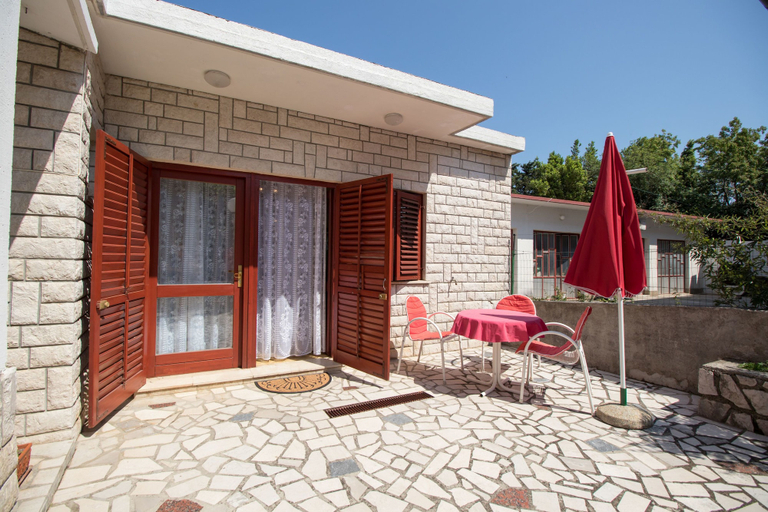 Exterior & Views 2, Apartments Gorana, Novi Vinodolski
