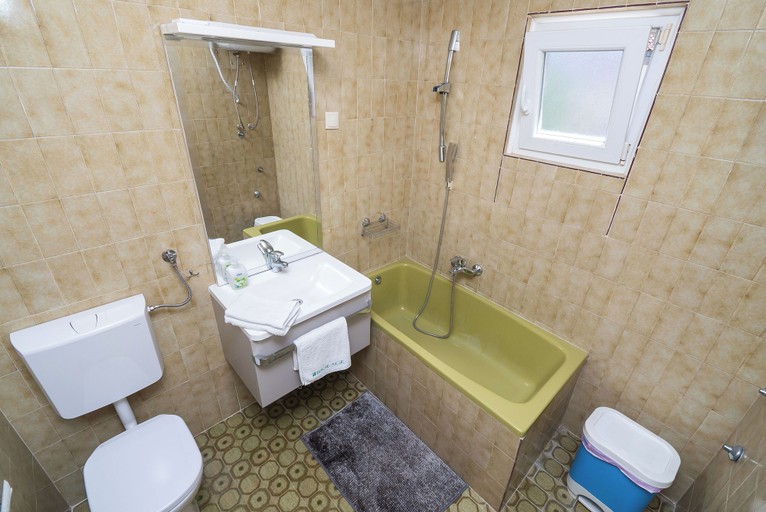 Bathroom 4, Apartments Violett, Vodice