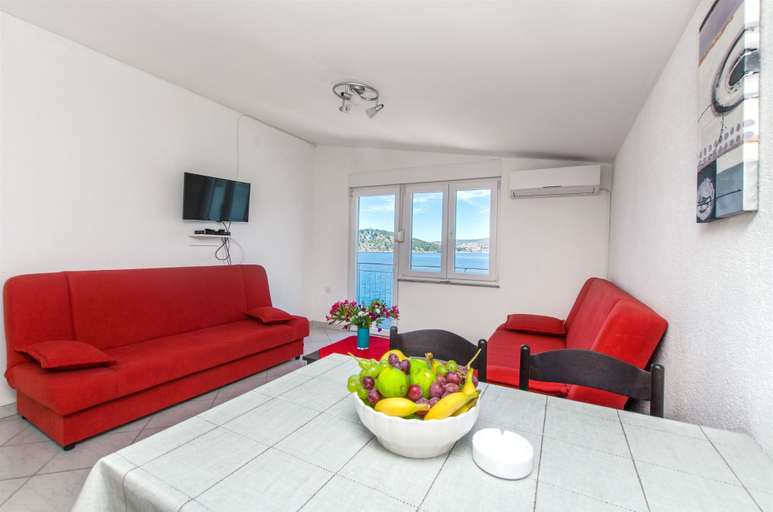 Others 3, Apartments Na Obali Mora, Rogoznica