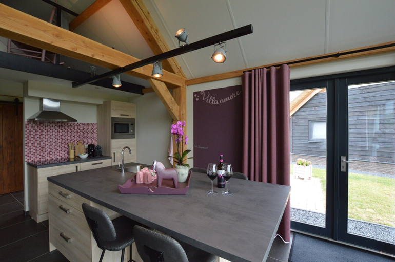 Others 4, Holiday Home in Alphen-chaam With Terrace, Alphen-Chaam