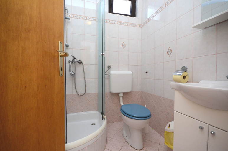Bathroom 4, Apartments Ivanka, Krk