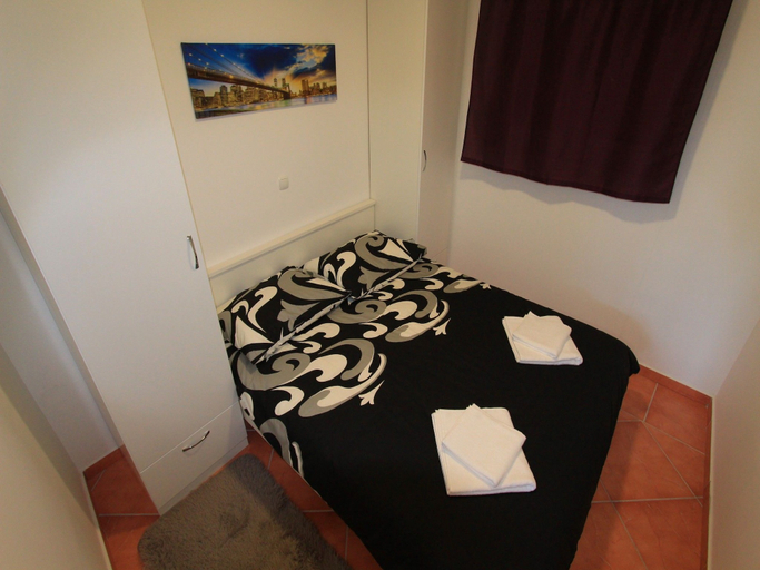Room 3, Apartments Nero, Novi Vinodolski