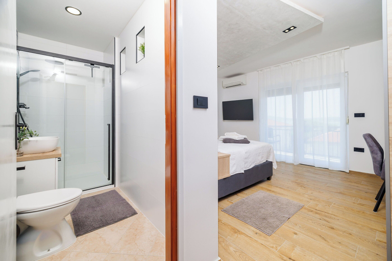 Others 5, Apartment Mladen, Crikvenica