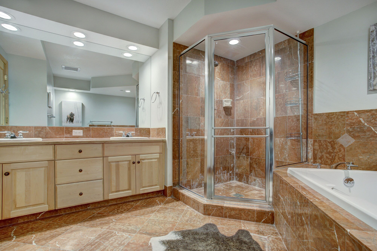 Bathroom 4, Beaver Creek Resort, Eagle