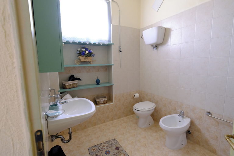 Bathroom 3, AGRITURISMO SANT'AGOSTINO, Siena