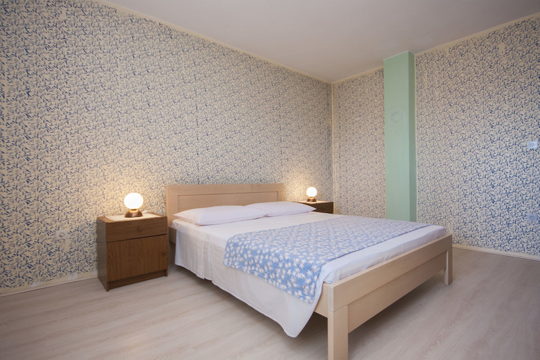 Others 4, Apartments Frane, Šibenik