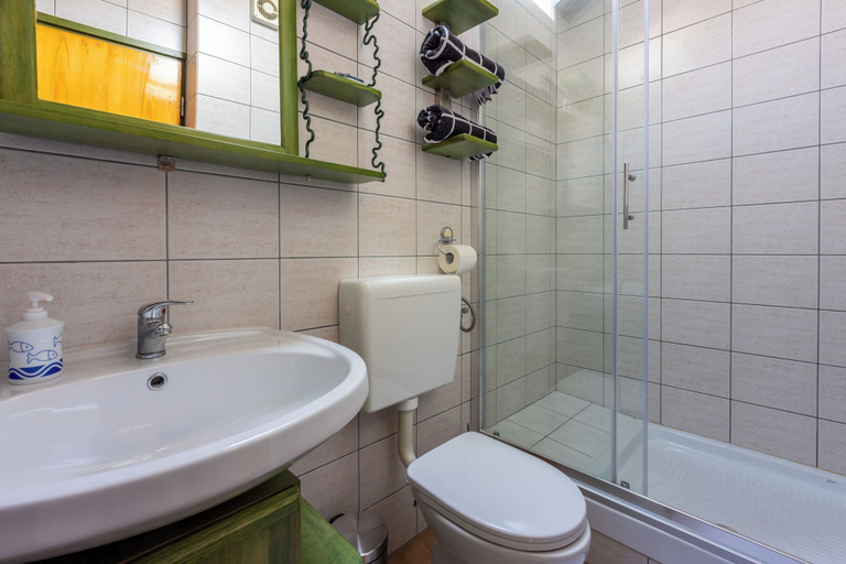 Bathroom, Apartment Riky, Crikvenica