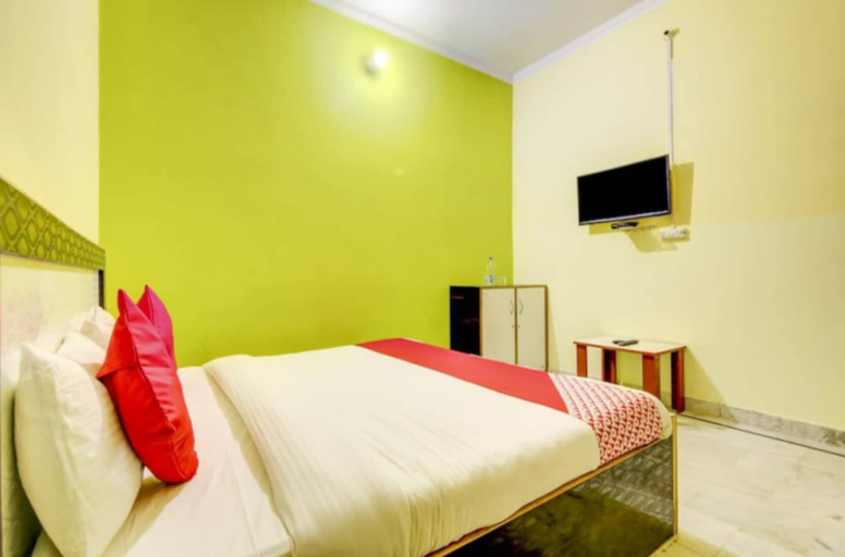 Bedroom 5, Hotel Moonlight meerut, Meerut