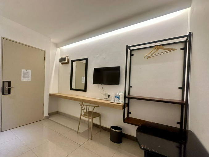 Bathroom 3, OYO 89568 Mangrove Hotel, Tawau