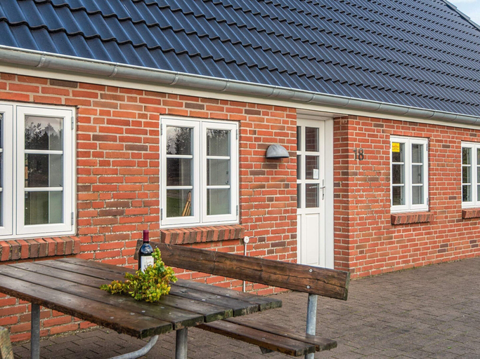 Others 2, 5 Person Holiday Home in Romo, Tønder