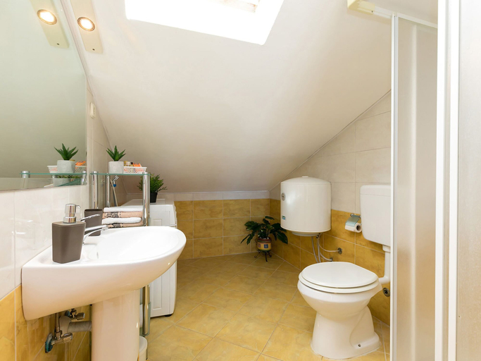 Bathroom 3, Apartment Labinjan, Poreč