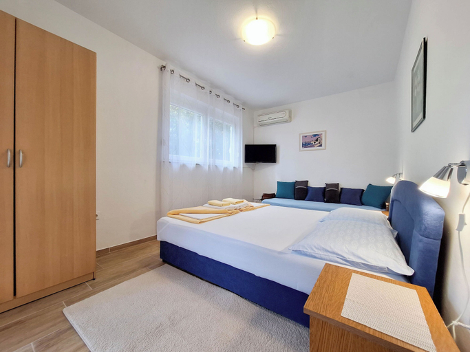 Bedroom 3, Apartments Danica, Crikvenica