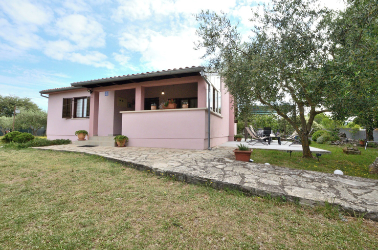 Exterior & Views 2, House Marlu, Marčana