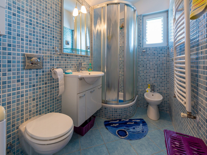Bathroom, Apartment Imajis, Crikvenica