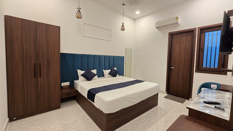 Room 5, Jasmin A Luxury Stay, Agra
