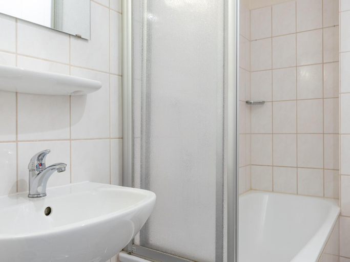 Bathroom, Ferienunterkunft im Seepark Sellin, Vorpommern-Rügen