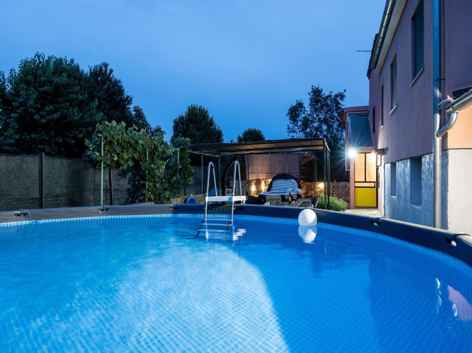Sport & Beauty 2, Apartment in Vodnjan with Pool Jacuzzi, Vodnjan