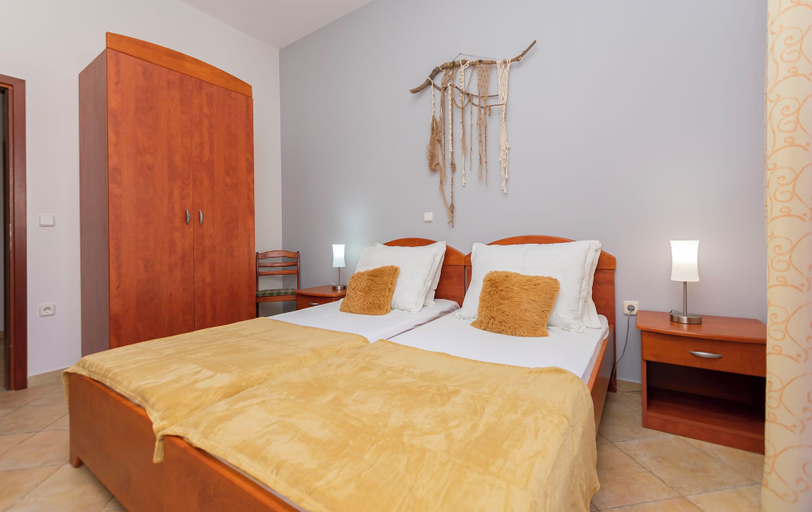 Bedroom 3, Apartments Ljiljana, Omiš