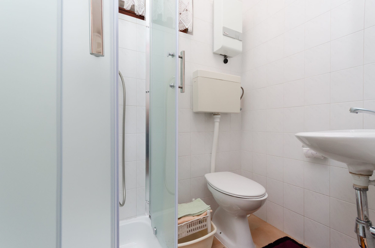 Bathroom 3, Apartments Ilinka, Lovran